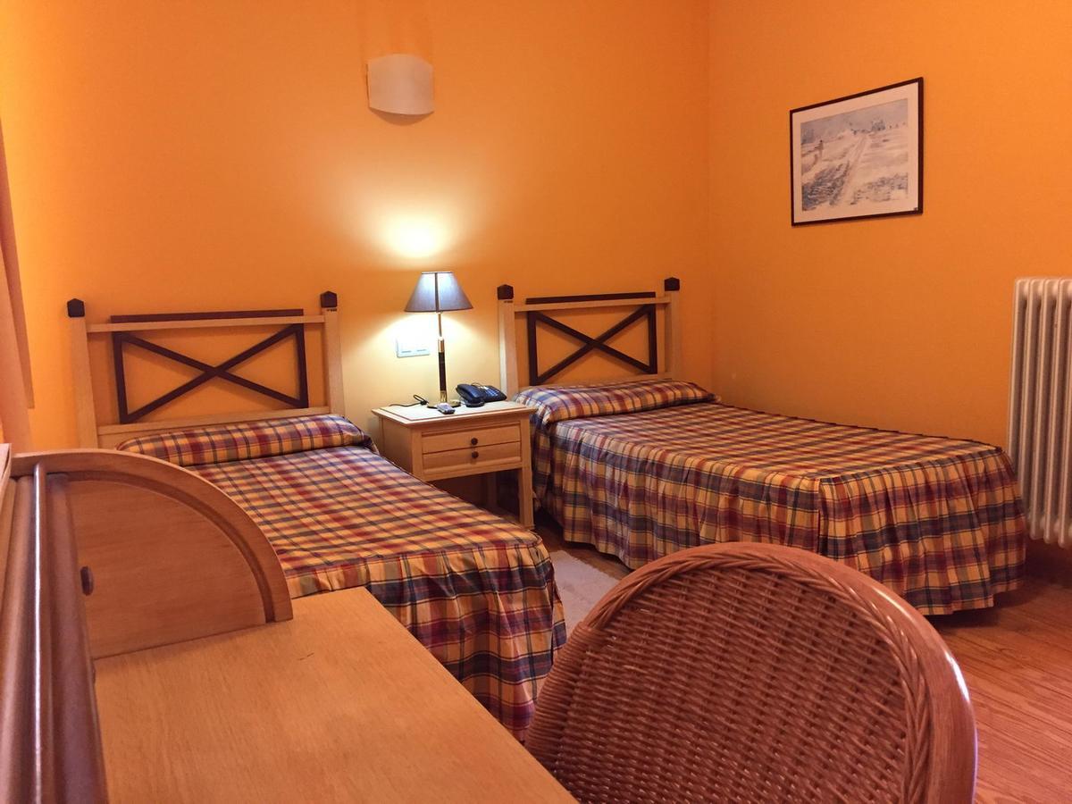 Hotel Rural El Valle Barruelo de Santullán Екстериор снимка